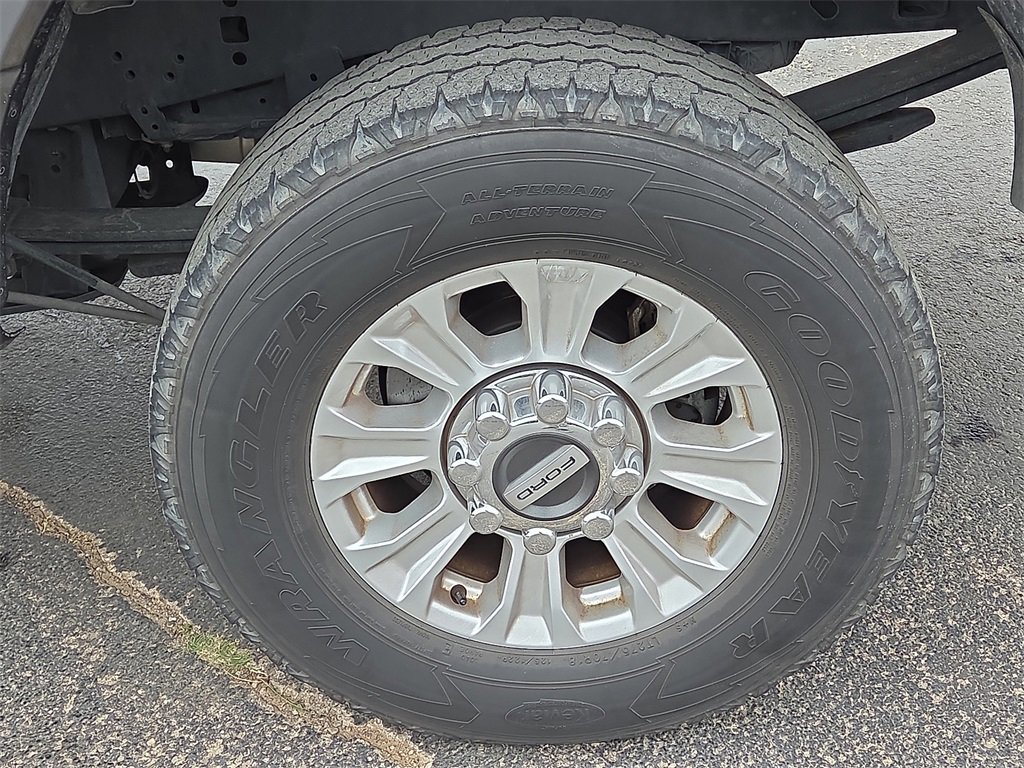 Certified 2022 Ford F250 XL w/ STX Appearance Package image 17