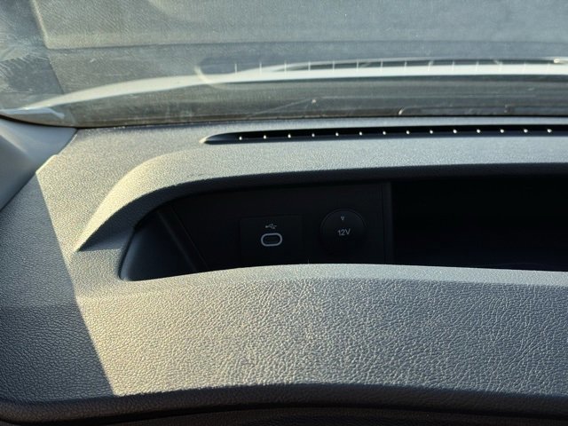 Certified 2023 Ford Transit 350 XLT image 29