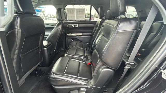 Certified 2023 Ford Explorer XLT w/ Equipment Group 202A AWD/4WD image 16