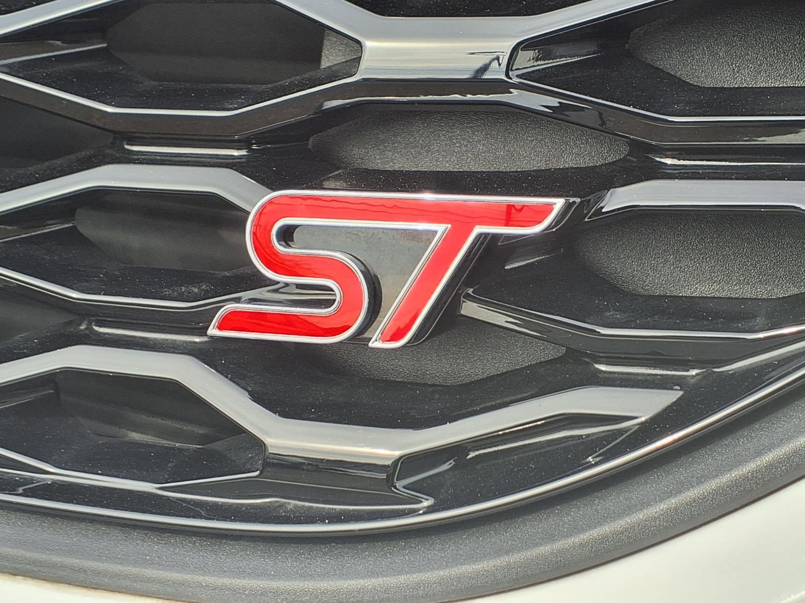 Certified 2023 Ford Explorer ST w/ Equipment Group 401A image 10