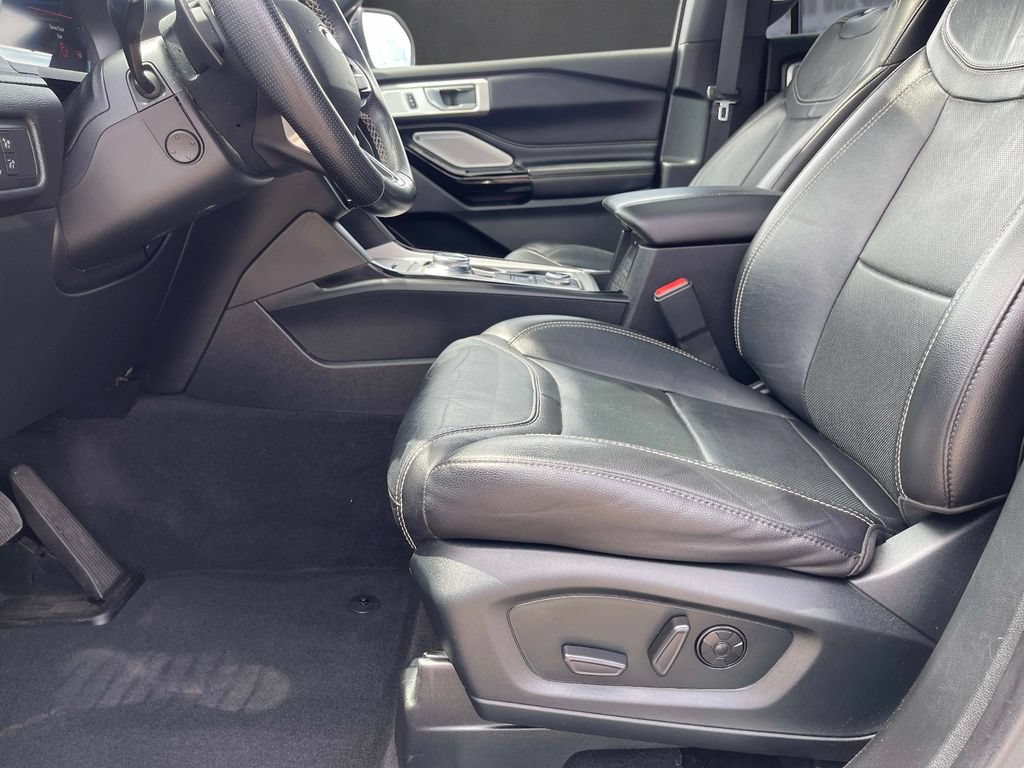 Certified 2021 Ford Explorer ST w/ Equipment Group 401A AWD/4WD image 19