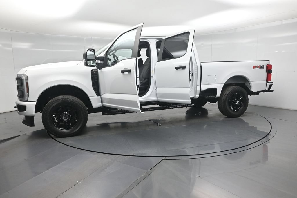 Certified 2024 Ford F250 XL w/ STX Appearance Package AWD/4WD image 36