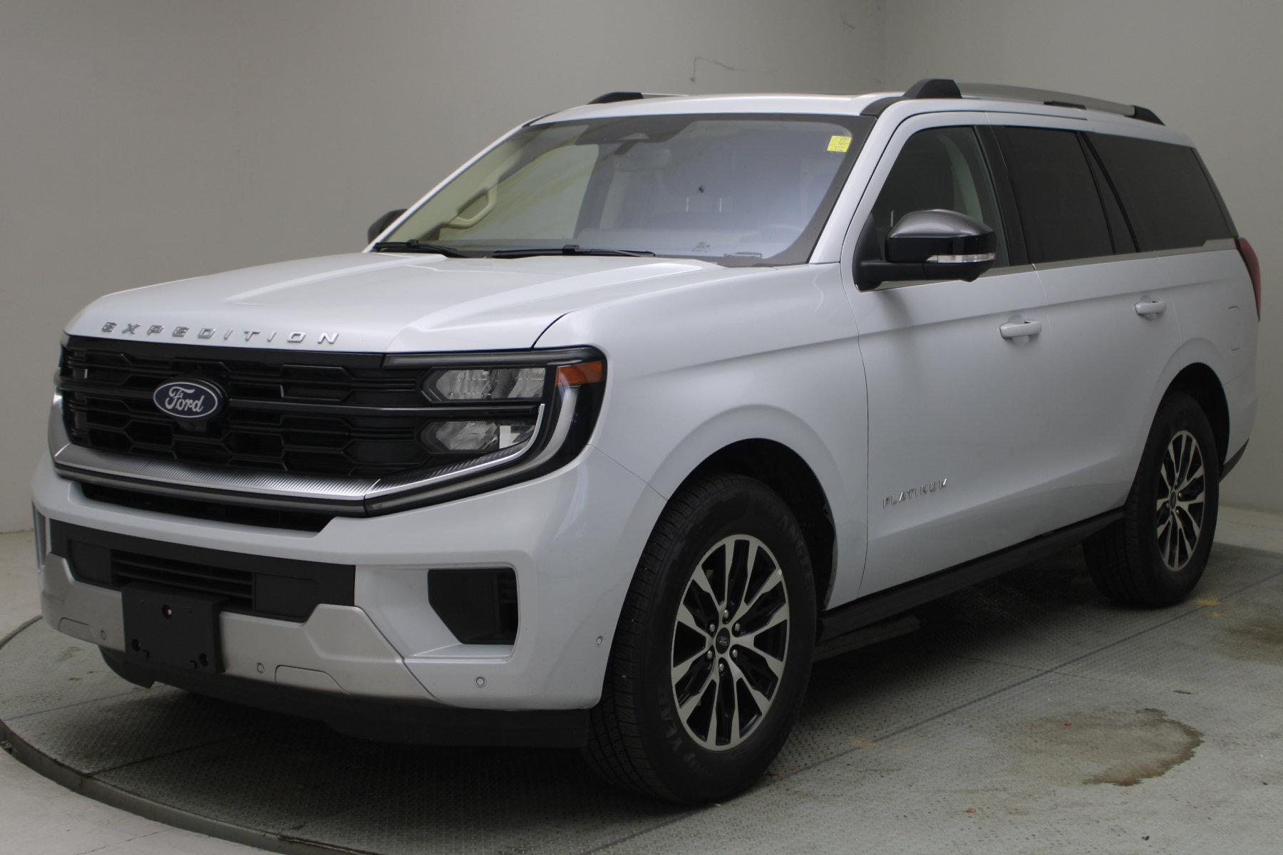 Certified 2025 Ford Expedition Platinum AWD/4WD image 23