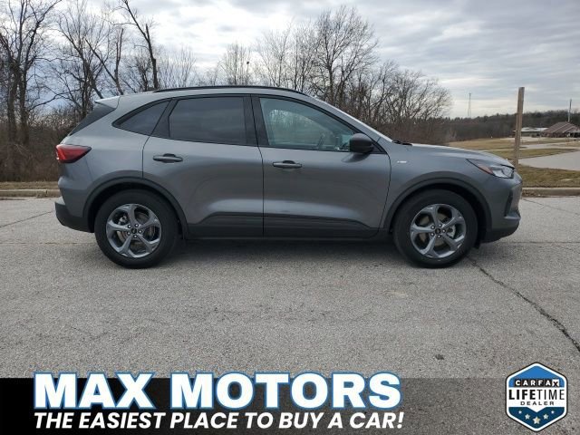 Certified 2025 Ford Escape ST-Line image 6
