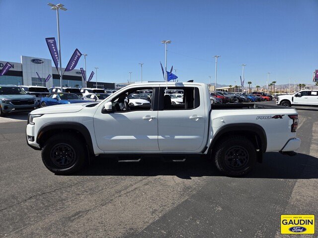 Used 2026 Nissan Frontier PRO-4X w/ Tow Package AWD/4WD image 4