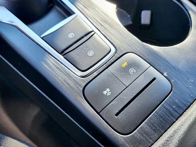 Certified 2024 Ford Escape Active AWD/4WD image 26