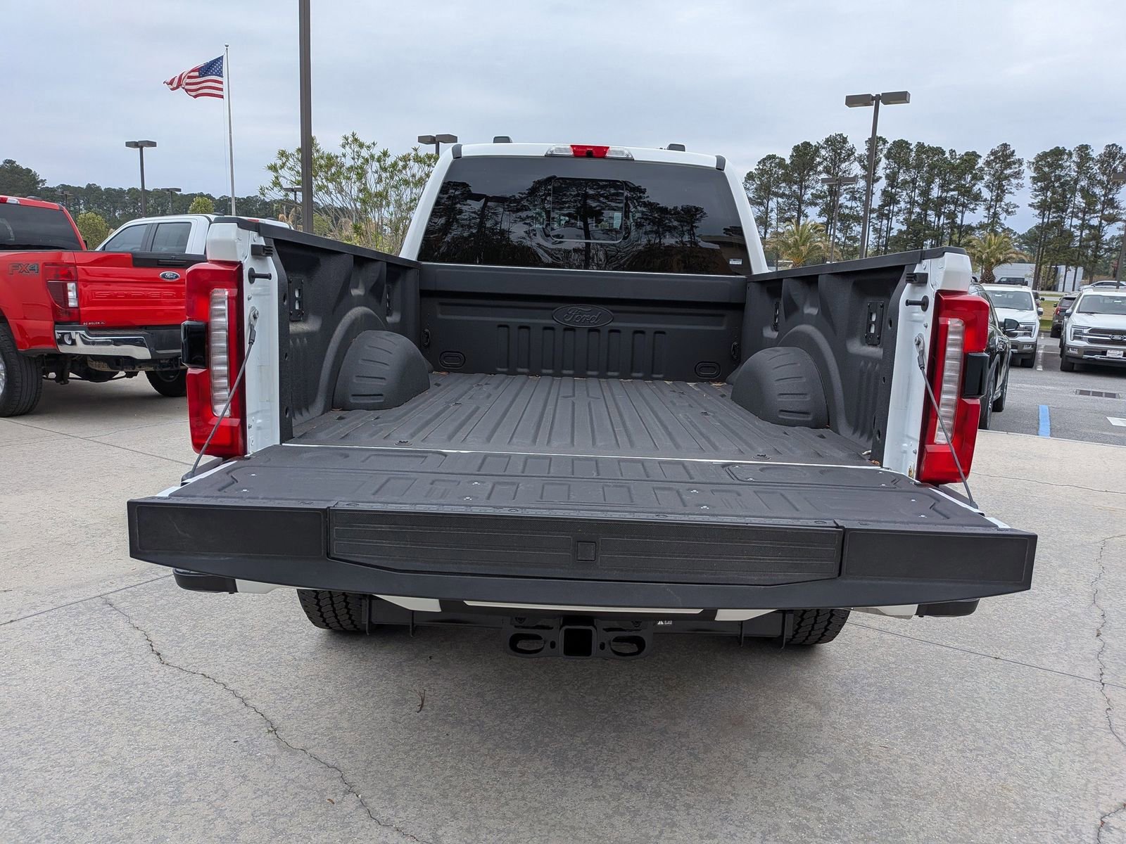 Certified 2026 Ford F250 Lariat w/ Black Appearance Package image 7