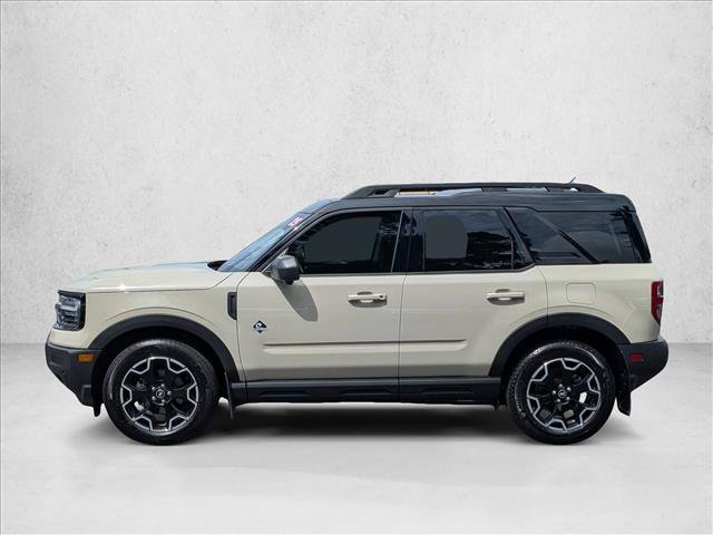 Certified 2025 Ford Bronco Sport Outer Banks w/ Outer Banks Tech Package+ AWD/4WD image 9