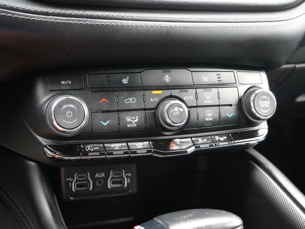 Used 2022 Dodge Durango GT AWD/4WD image 33