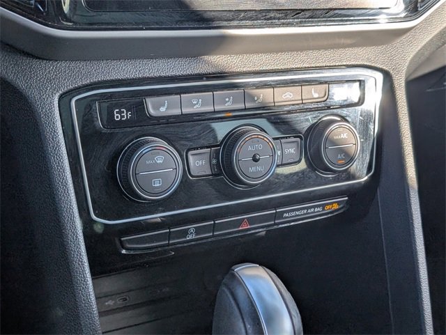 Used 2022 Volkswagen Atlas Cross Sport SE image 18