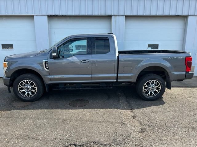 Certified 2022 Ford F250 Lariat AWD/4WD image 3