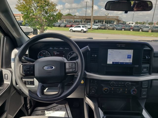 Certified 2025 Ford F250 XLT w/ FX4 Off-Road Package AWD/4WD image 24