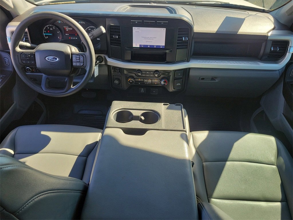 Certified 2024 Ford F350 XL w/ XL Chrome Package image 12