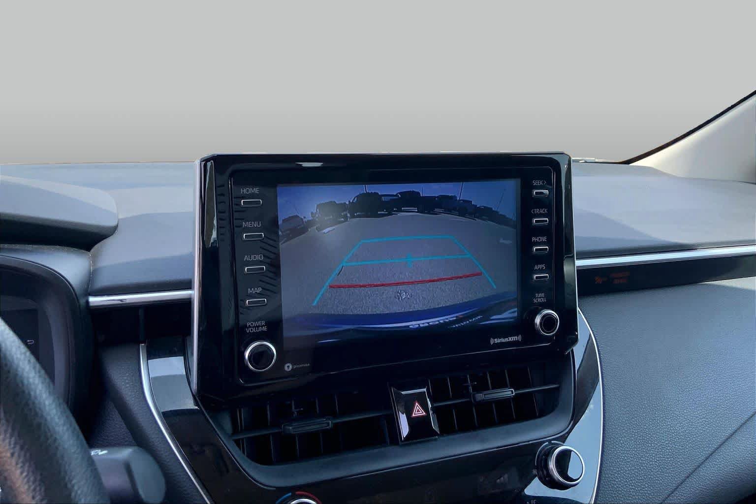 Used 2021 Toyota Corolla LE FWD image 26