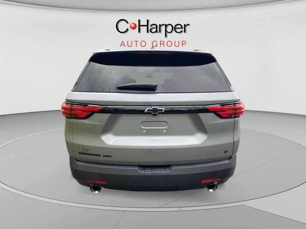 Used 2023 Chevrolet Traverse LT w/ Midnight/Sport Edition AWD/4WD image 3
