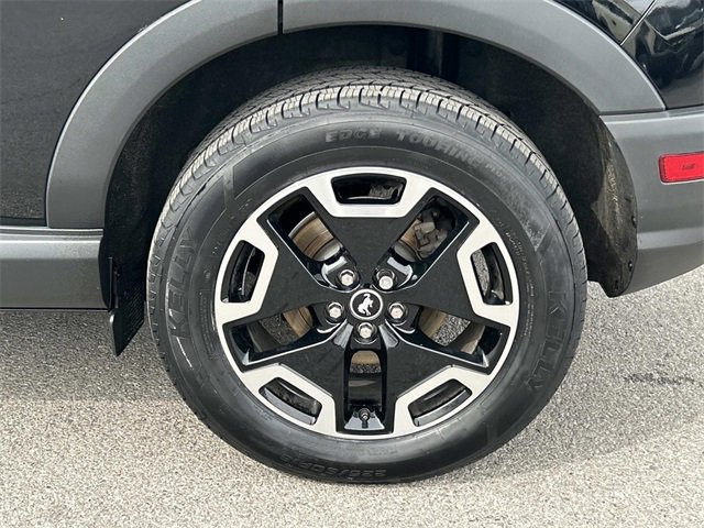 Certified 2023 Ford Bronco Sport Outer Banks w/ Tech Package image 12