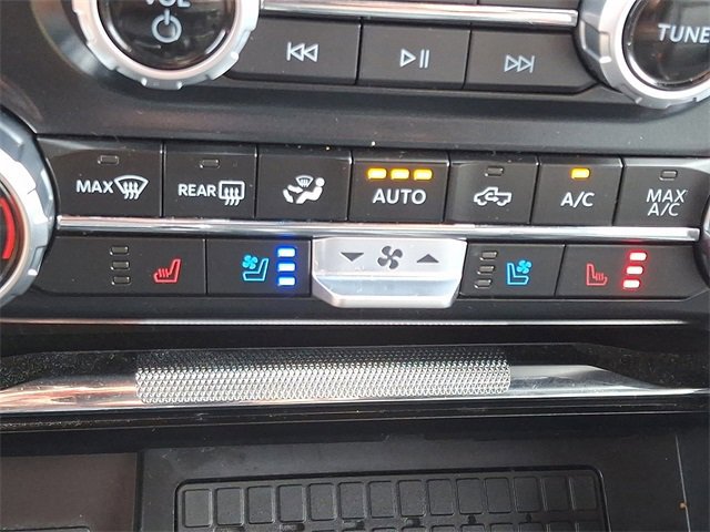 Certified 2023 Ford F150 Lariat w/ Equipment Group 502A High image 28