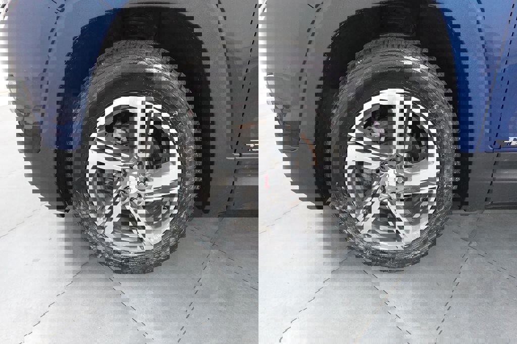 Used 2020 GMC Terrain SLT w/ Preferred Package image 28