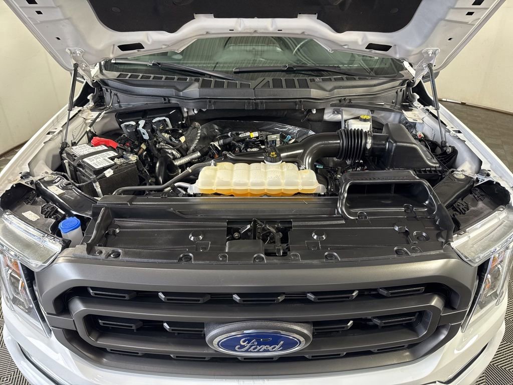 Certified 2023 Ford F150 XLT w/ Equipment Group 302A High image 10