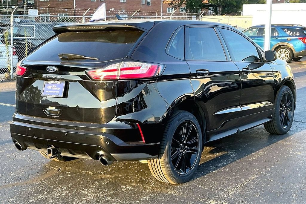 Certified 2021 Ford Edge ST-Line w/ Class II Trailer Tow Package AWD/4WD image 12