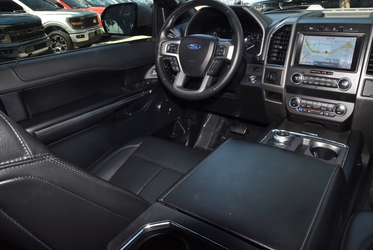 Certified 2021 Ford Expedition XLT RWD image 16