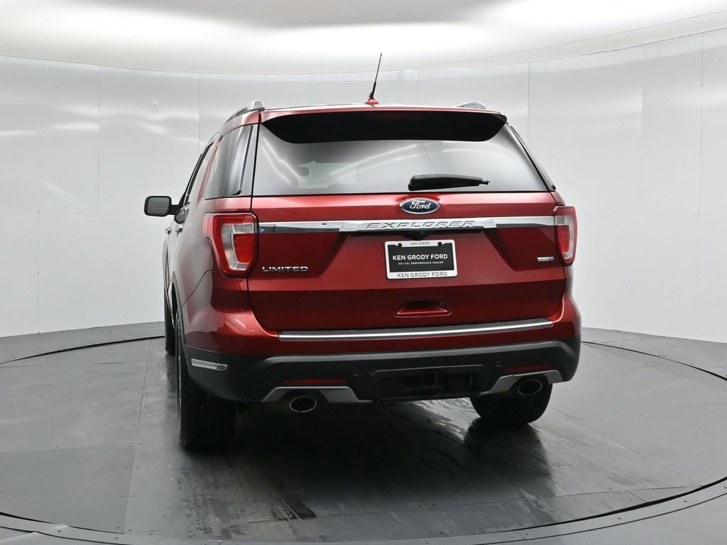 Certified 2018 Ford Explorer Limited w/ Ford Safe & Smart Package image 19