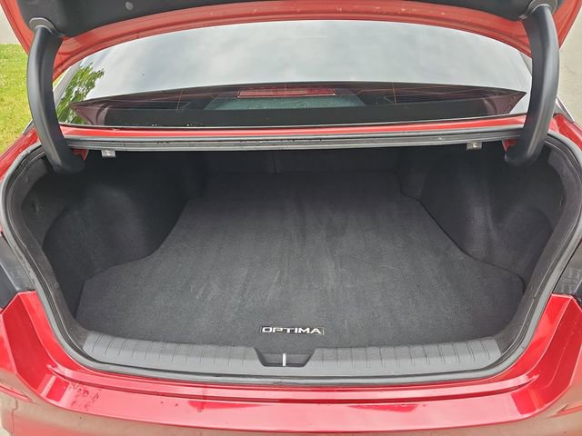 Used 2020 Kia Optima S FWD image 12