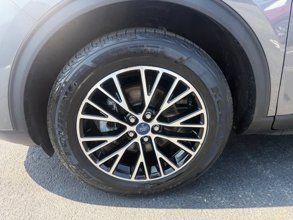 Certified 2022 Ford Escape SEL w/ Technology Package FWD image 15