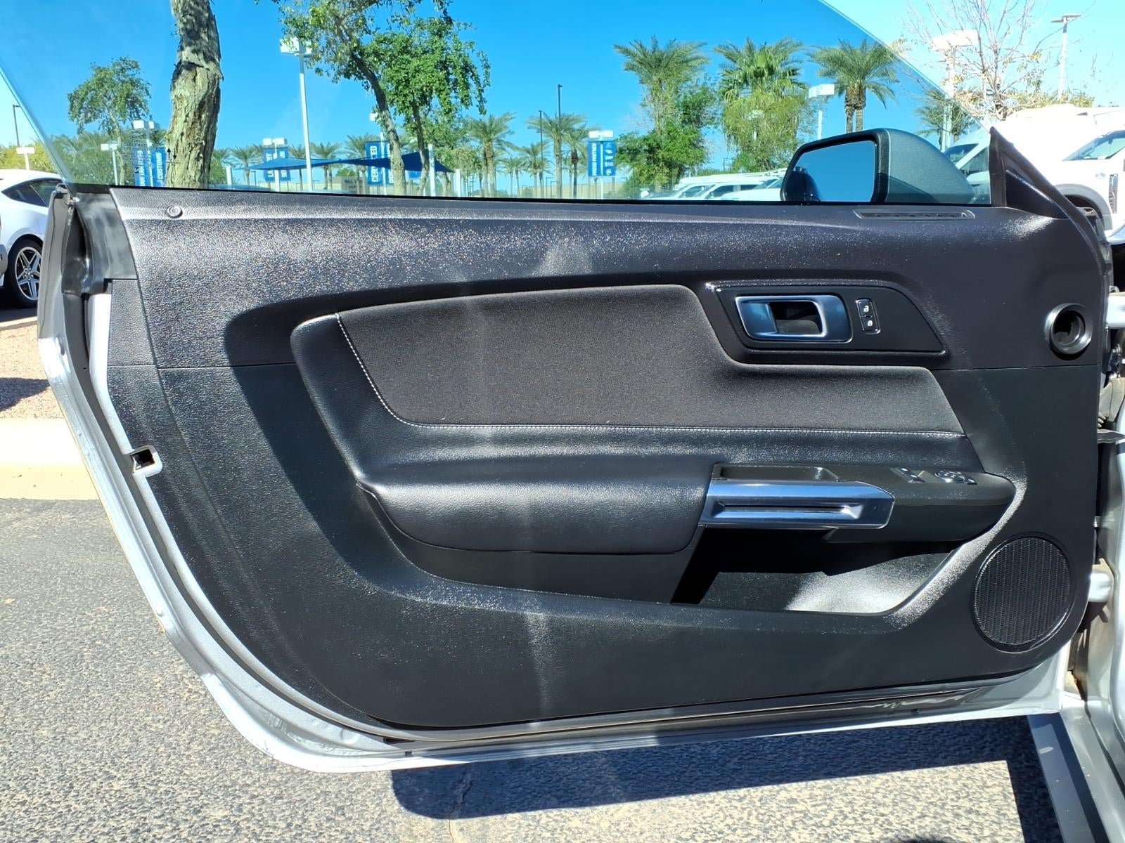 Certified 2023 Ford Mustang Coupe RWD image 18