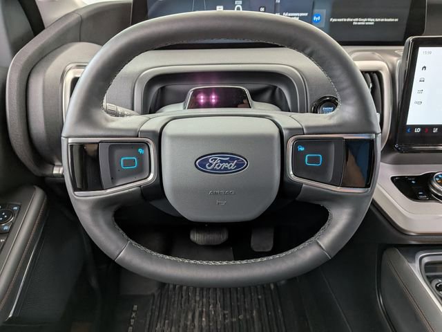 Certified 2025 Ford Expedition Active image 23