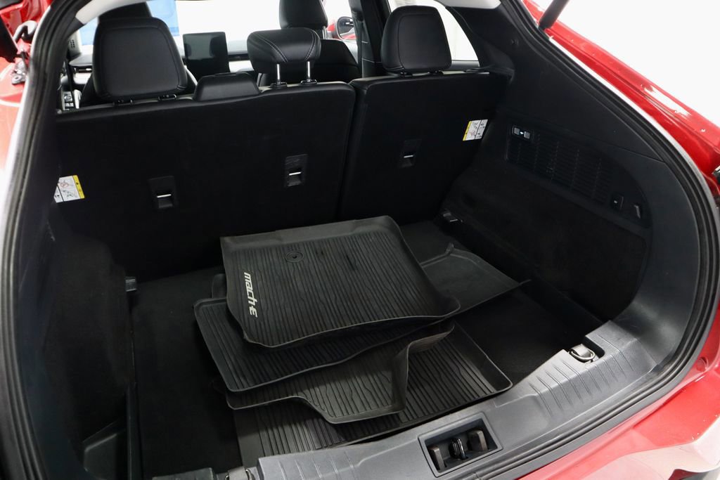 Certified 2021 Ford Mustang Mach-E Select w/ Comfort/Appearance Package image 16