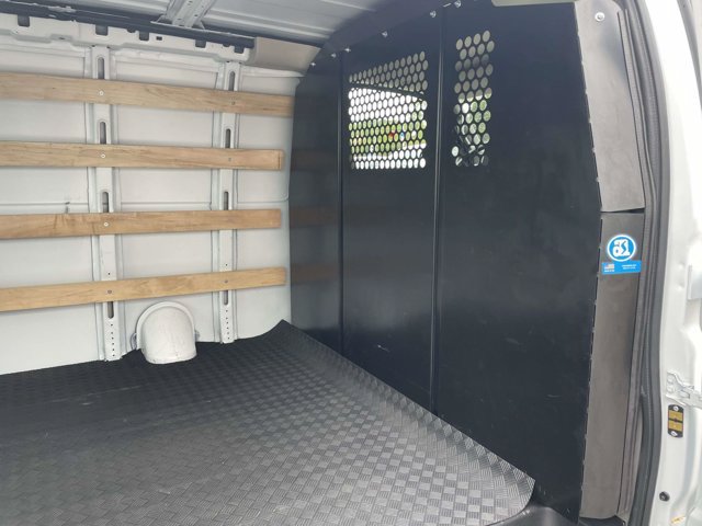 Used 2025 Chevrolet Express 2500 w/ Driver Convenience Package RWD image 9