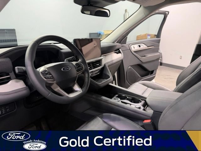 Certified 2026 Ford Explorer Active w/ Active Comfort Package RWD image 9