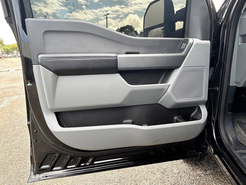 Certified 2024 Ford F350 XLT w/ 360-Degree Camera Package AWD/4WD image 35