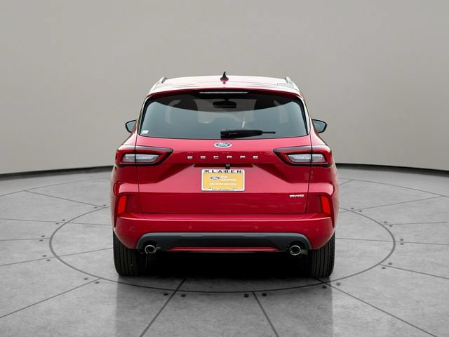 Certified 2023 Ford Escape ST-Line w/ Tech Pack #1 AWD/4WD image 10