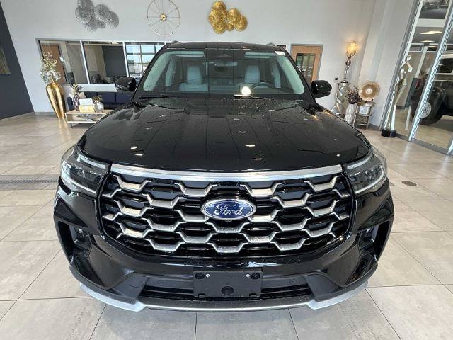 Certified 2025 Ford Explorer Platinum w/ Ultimate Package AWD/4WD image 8