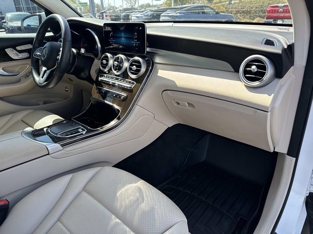 Used 2022 Mercedes-Benz GLC 300 BASE image 12