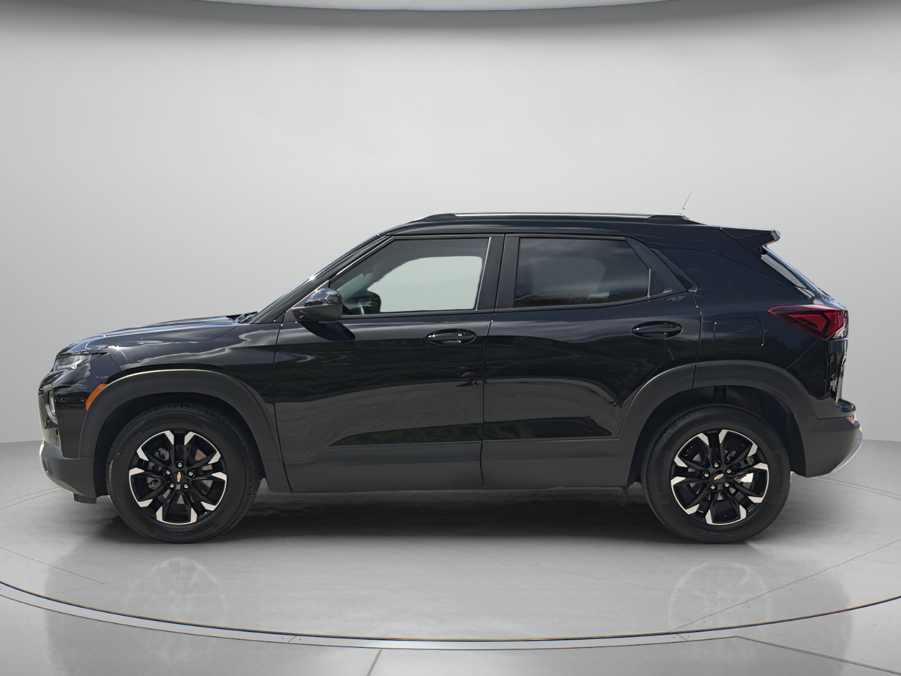 Used 2022 Chevrolet TrailBlazer LT FWD image 43
