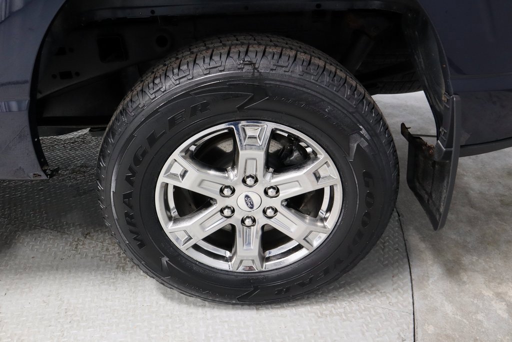 Certified 2022 Ford F150 XLT w/ Equipment Group 302A High image 20