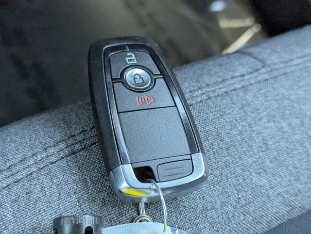 Certified 2025 Ford Bronco 4-Door image 27