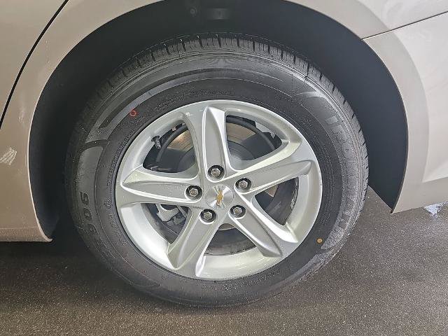 Used 2024 Chevrolet Malibu LT FWD image 32