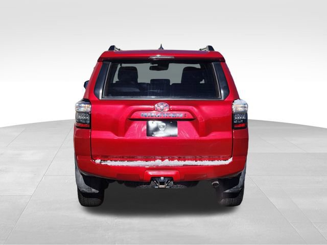 Used 2022 Toyota 4Runner SR5 Premium image 4