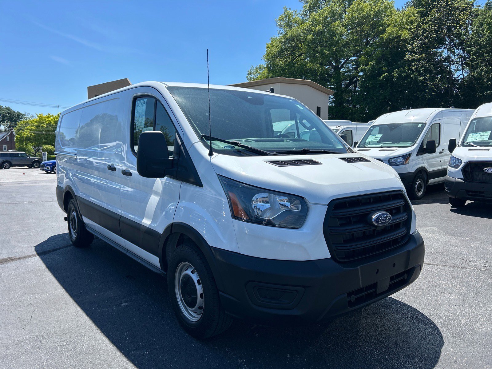 Certified 2020 Ford Transit 150 Low Roof RWD image 3