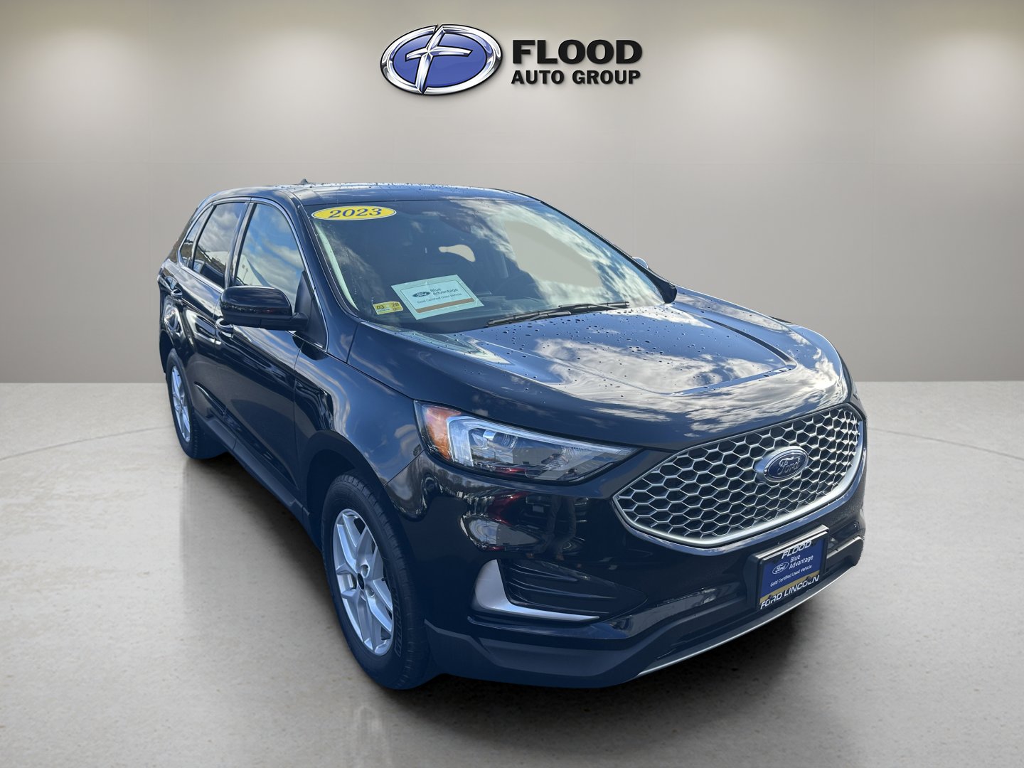 Certified 2023 Ford Edge SEL