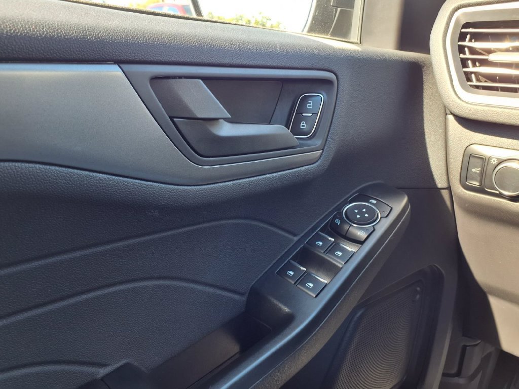 Certified 2024 Ford Escape Active AWD/4WD image 24