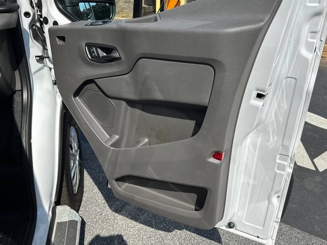 Certified 2025 Ford Transit 250 Low Roof w/ Exterior Upgrade Package RWD image 16