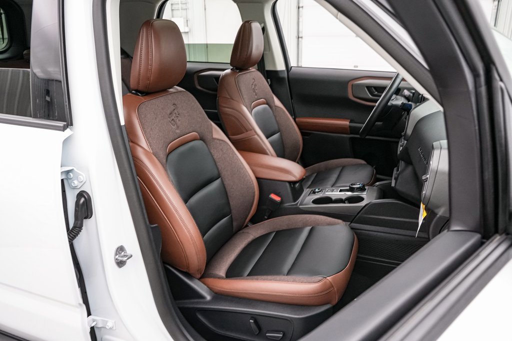 Certified 2025 Ford Bronco Sport Outer Banks w/ Outer Banks Tech Package+ image 25