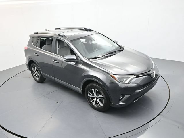 Used 2017 Toyota RAV4 XLE FWD image 37