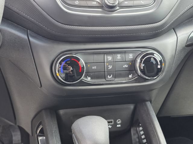 Used 2023 Chevrolet TrailBlazer LT w/ Confidence II Package FWD image 18
