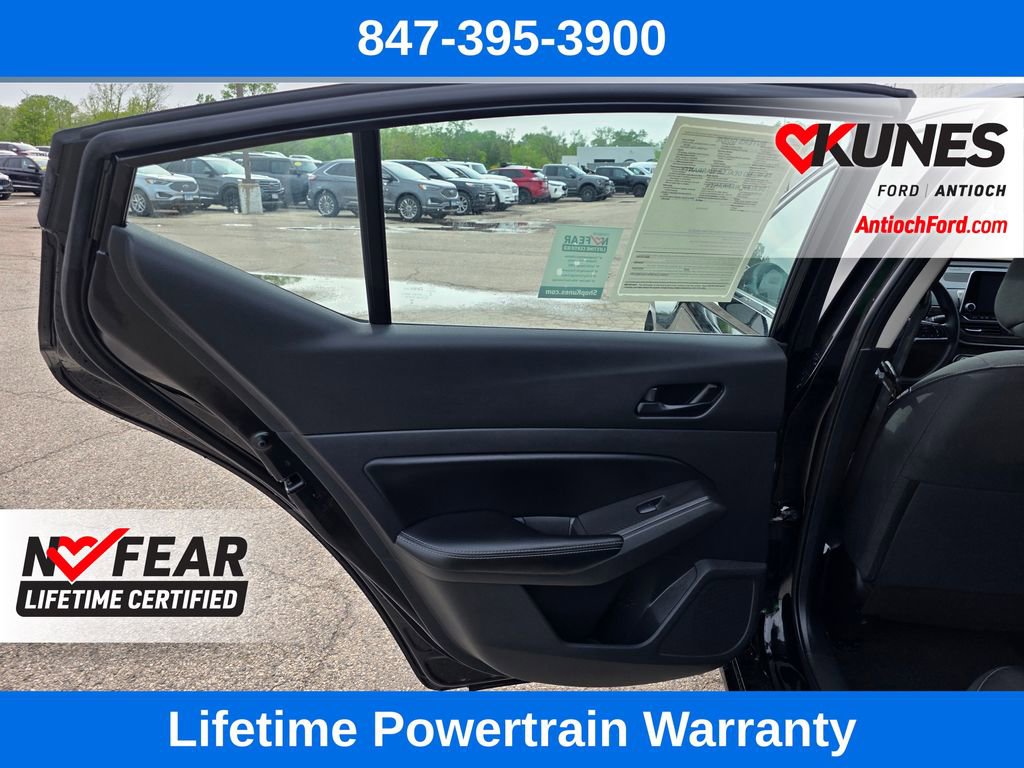 Used 2024 Nissan Altima 2.5 SV AWD/4WD image 16